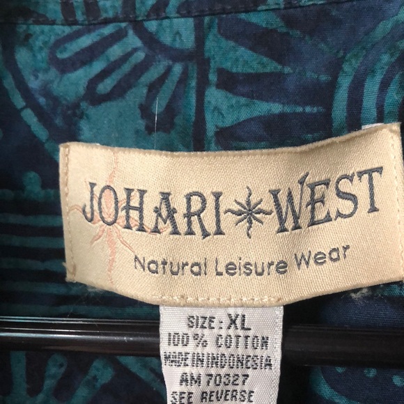 Men’s button up shirt - Picture 3 of 4